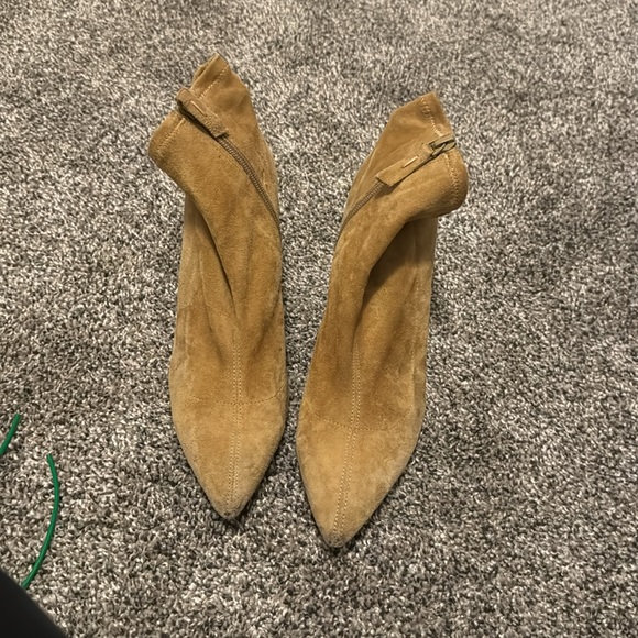 Alice and Olivia suede ankle boot size 38 - Picture 2 of 2